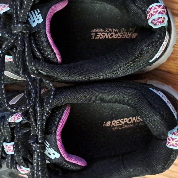 New Balance TechRide Women's 412v3 Shoes size 8.5 used - Picture 3 of 9